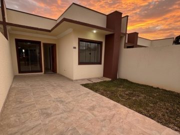 Casa no Bairro Santa Terezinha